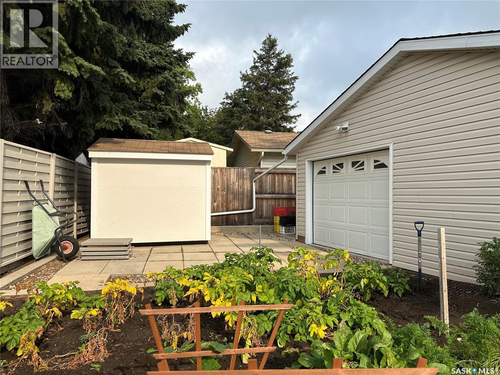 355 Sylvian Crescent, Saskatoon, SK - Outdoor With Exterior
