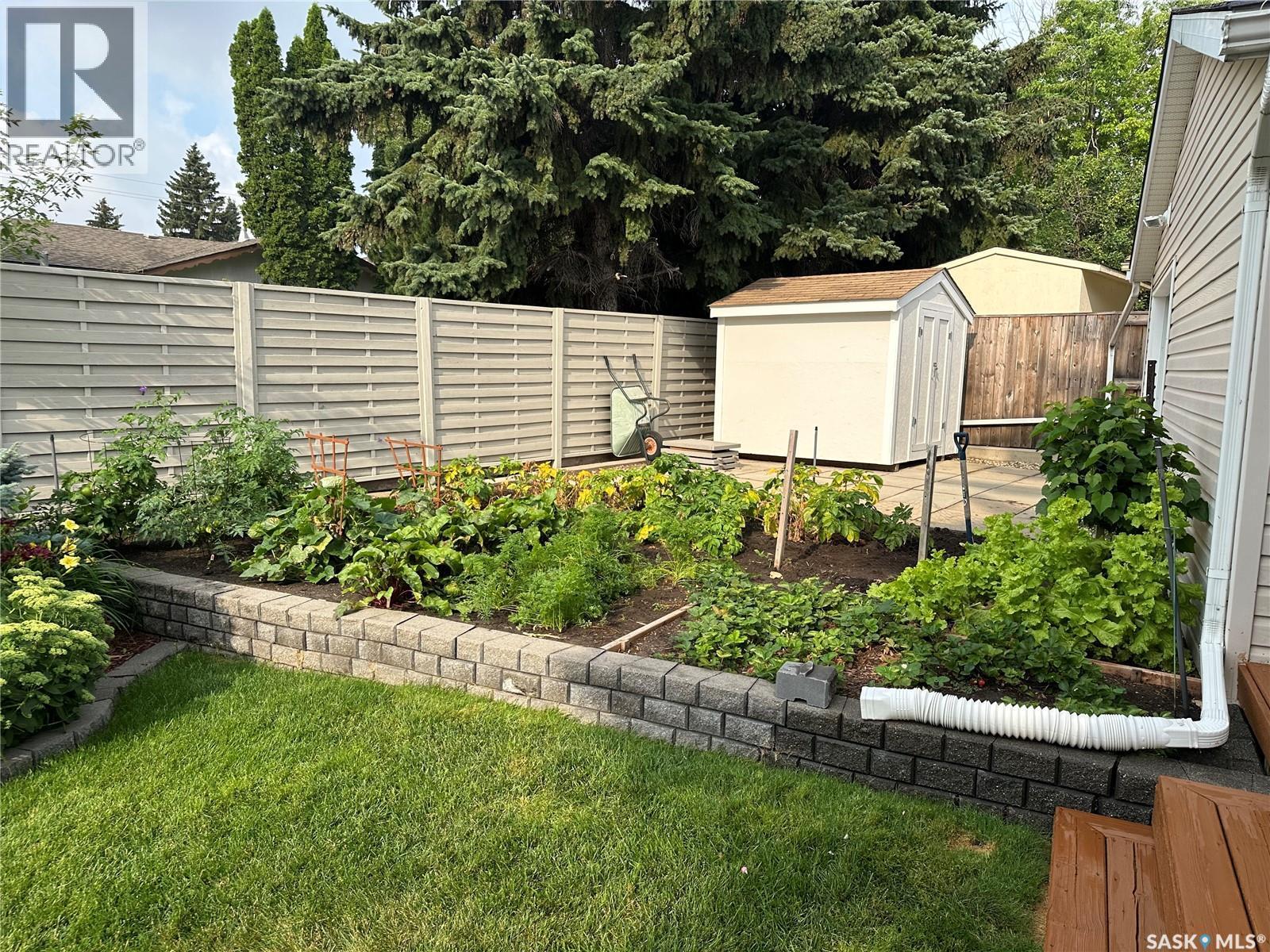 355 Sylvian Crescent, Saskatoon, SK - Outdoor