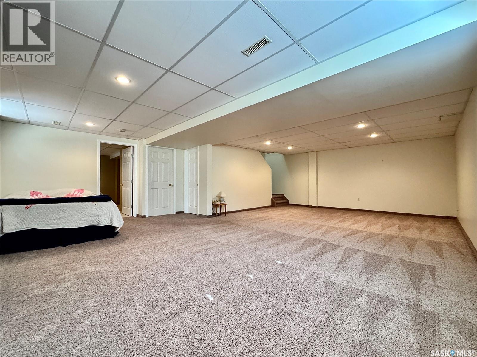 105 Russell Drive, Yorkton, SK - Indoor