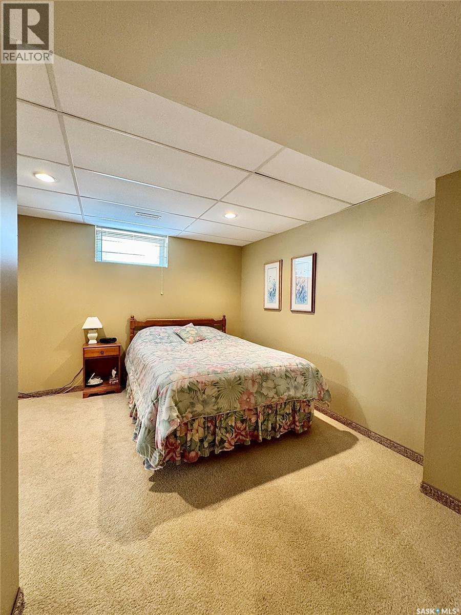 105 Russell Drive, Yorkton, SK - Indoor Photo Showing Basement