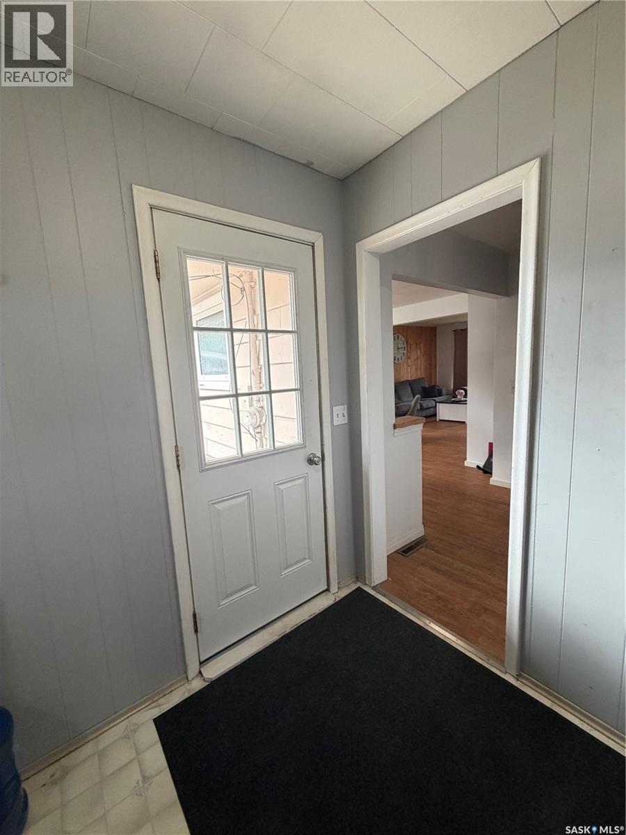 121 Pine Street, Porcupine Plain, SK - Indoor Photo Showing Other Room