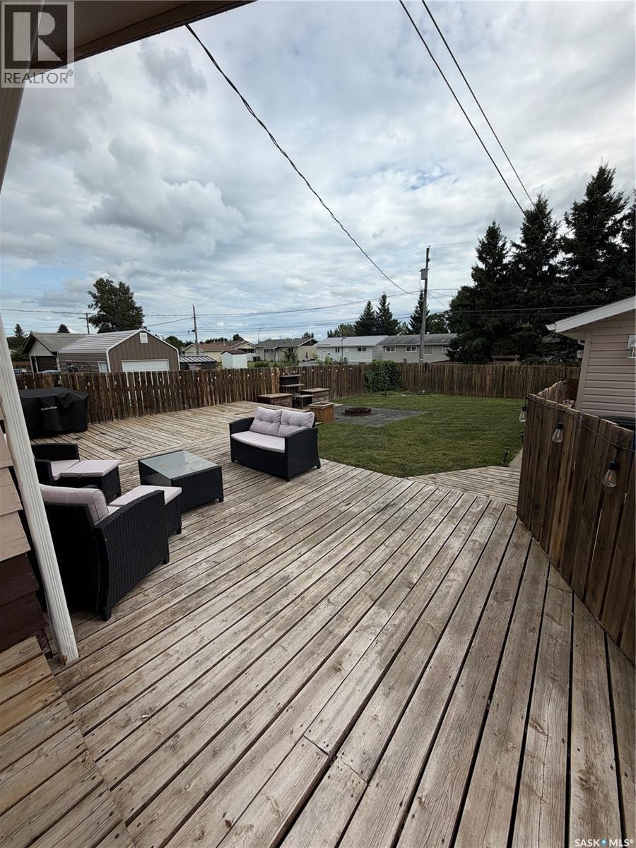 121 Pine Street, Porcupine Plain, SK - Outdoor With Deck Patio Veranda