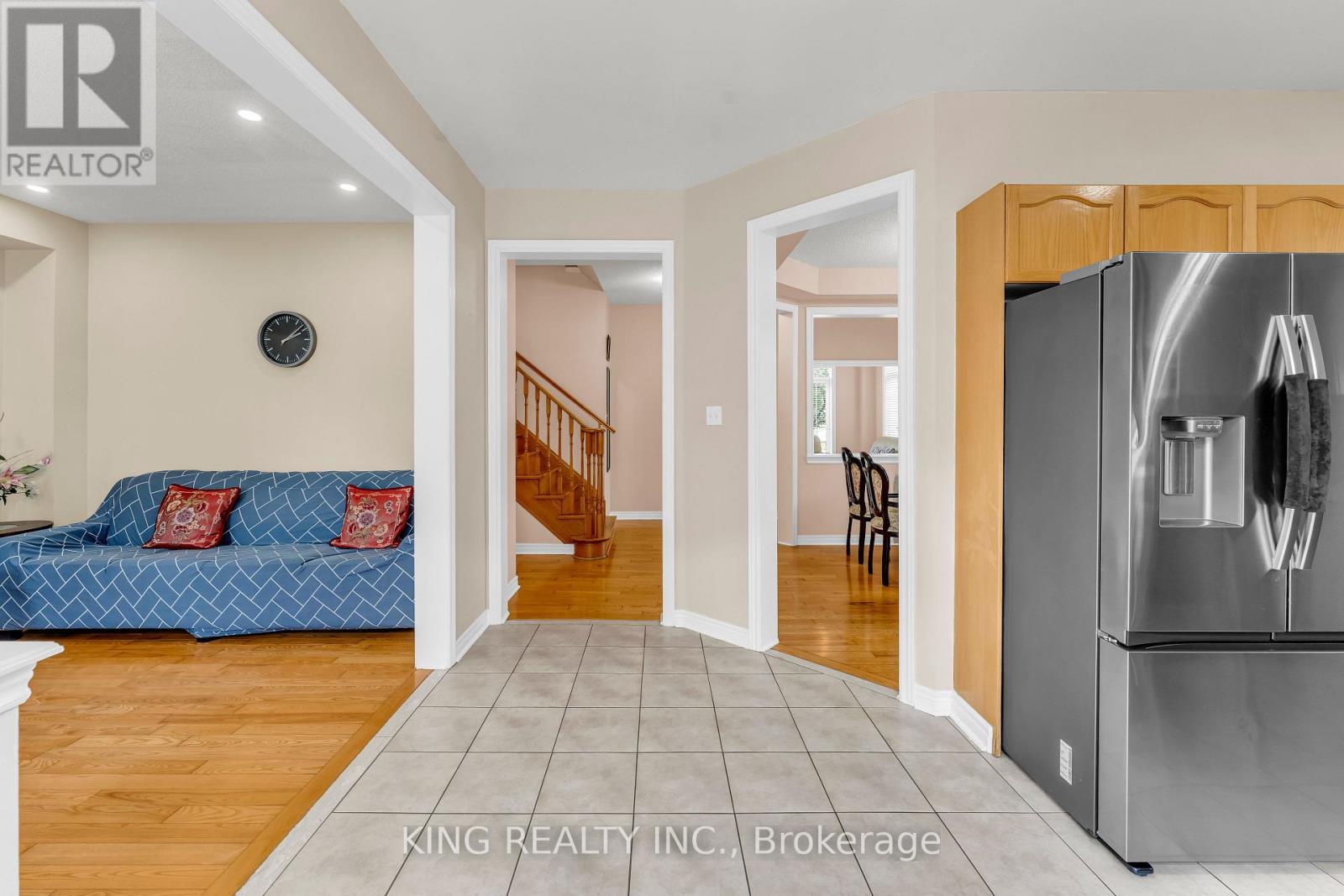 100 Pantomine Boulevard, Brampton, ON - Indoor