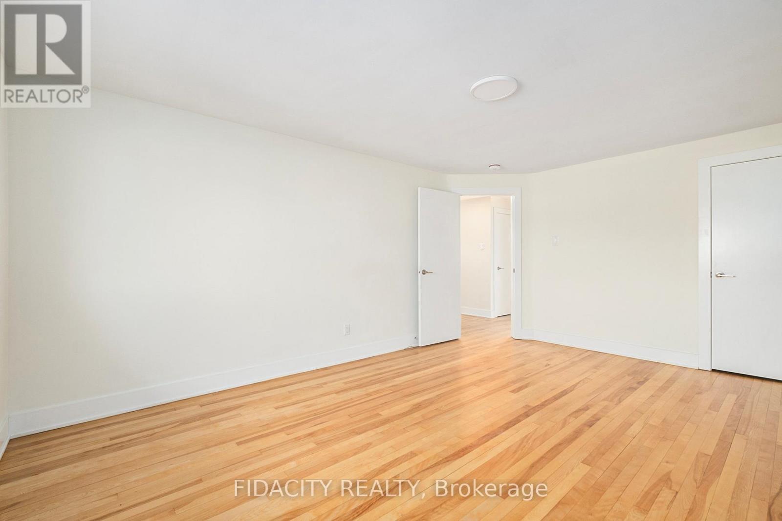 1030 Maitland Avenue, Ottawa, ON - Indoor Photo Showing Other Room