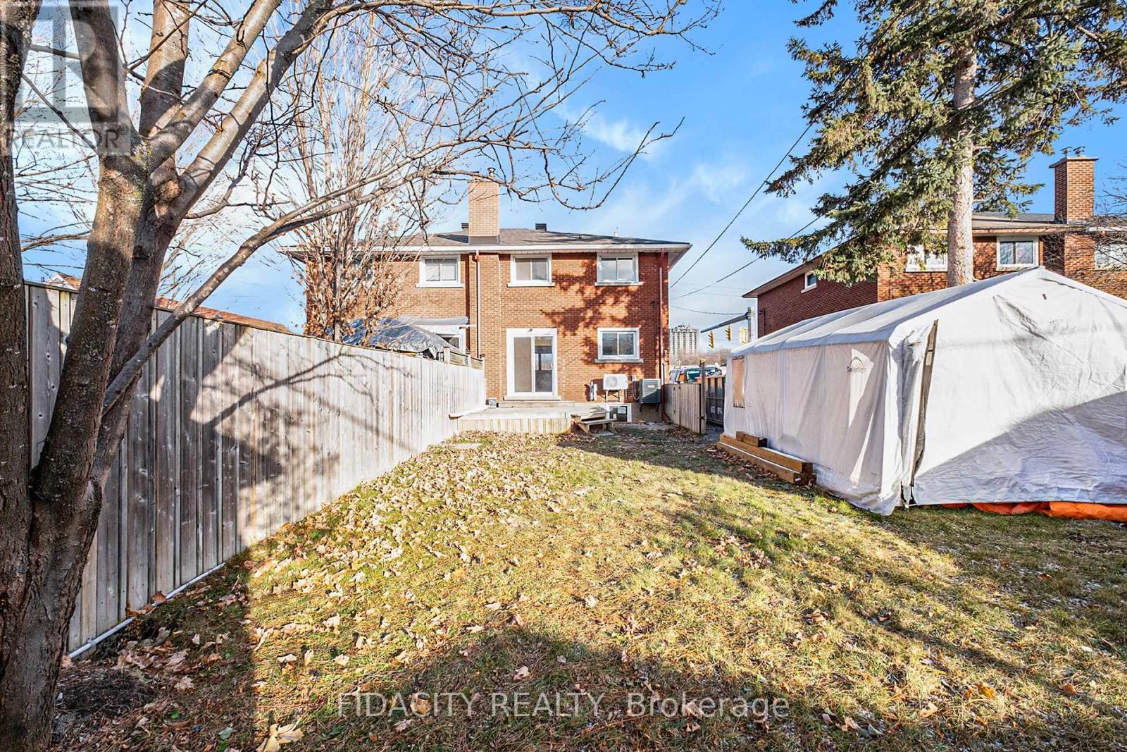 1030 Maitland Avenue, Ottawa, ON - Outdoor