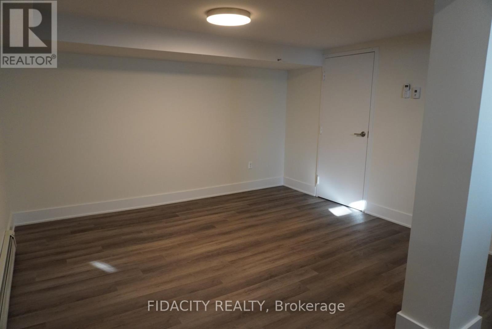 1030 Maitland Avenue, Ottawa, ON - Indoor Photo Showing Other Room