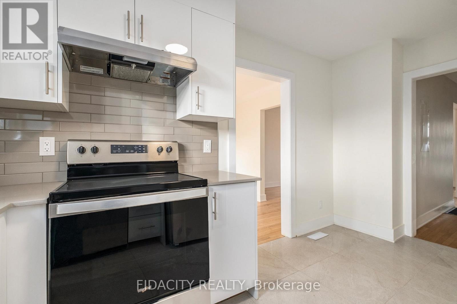 1030 Maitland Avenue, Ottawa, ON - Indoor Photo Showing Kitchen