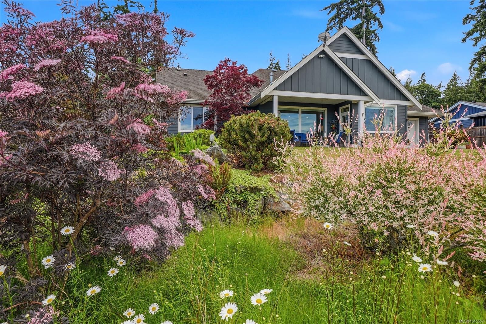 3861 Creekside Dr, Bowser, BC