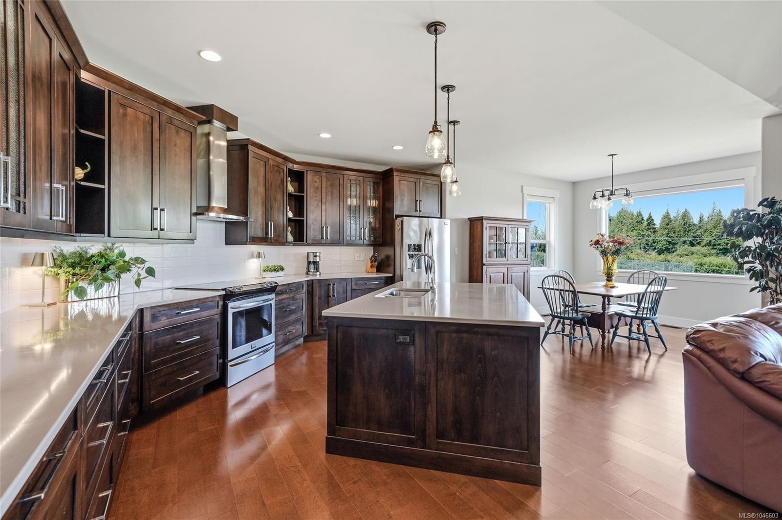 3861 Creekside Dr, Bowser, BC