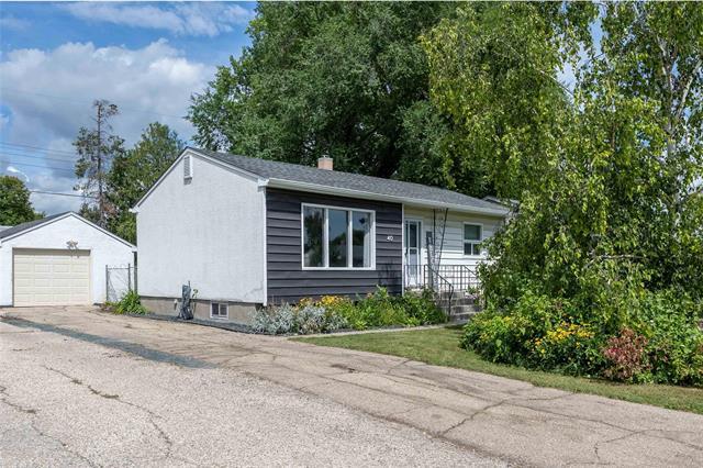40 Argonne Bay, Winnipeg, MB - Outdoor
