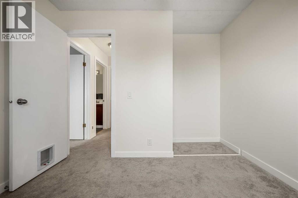 91 Hidden Crescent Nw, Calgary, AB
