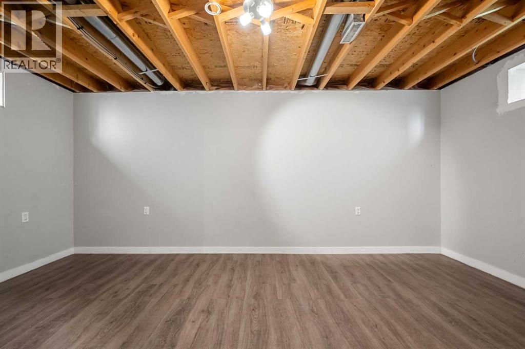 91 Hidden Crescent Nw, Calgary, AB