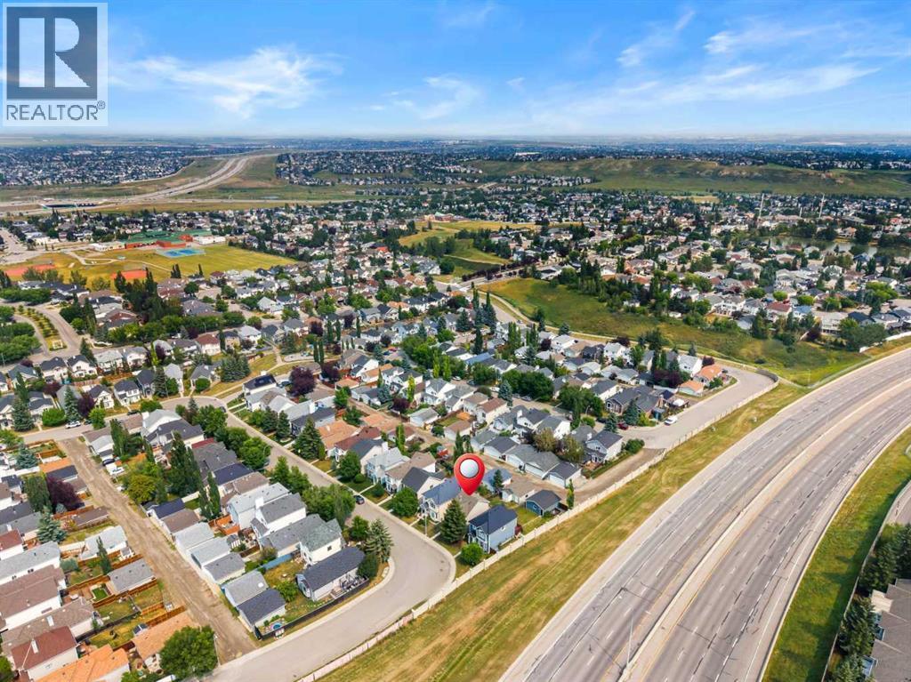 91 Hidden Crescent Nw, Calgary, AB
