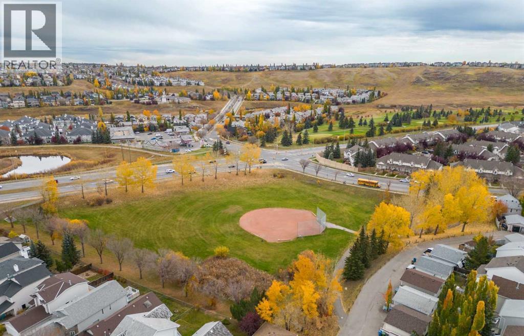 91 Hidden Crescent Nw, Calgary, AB