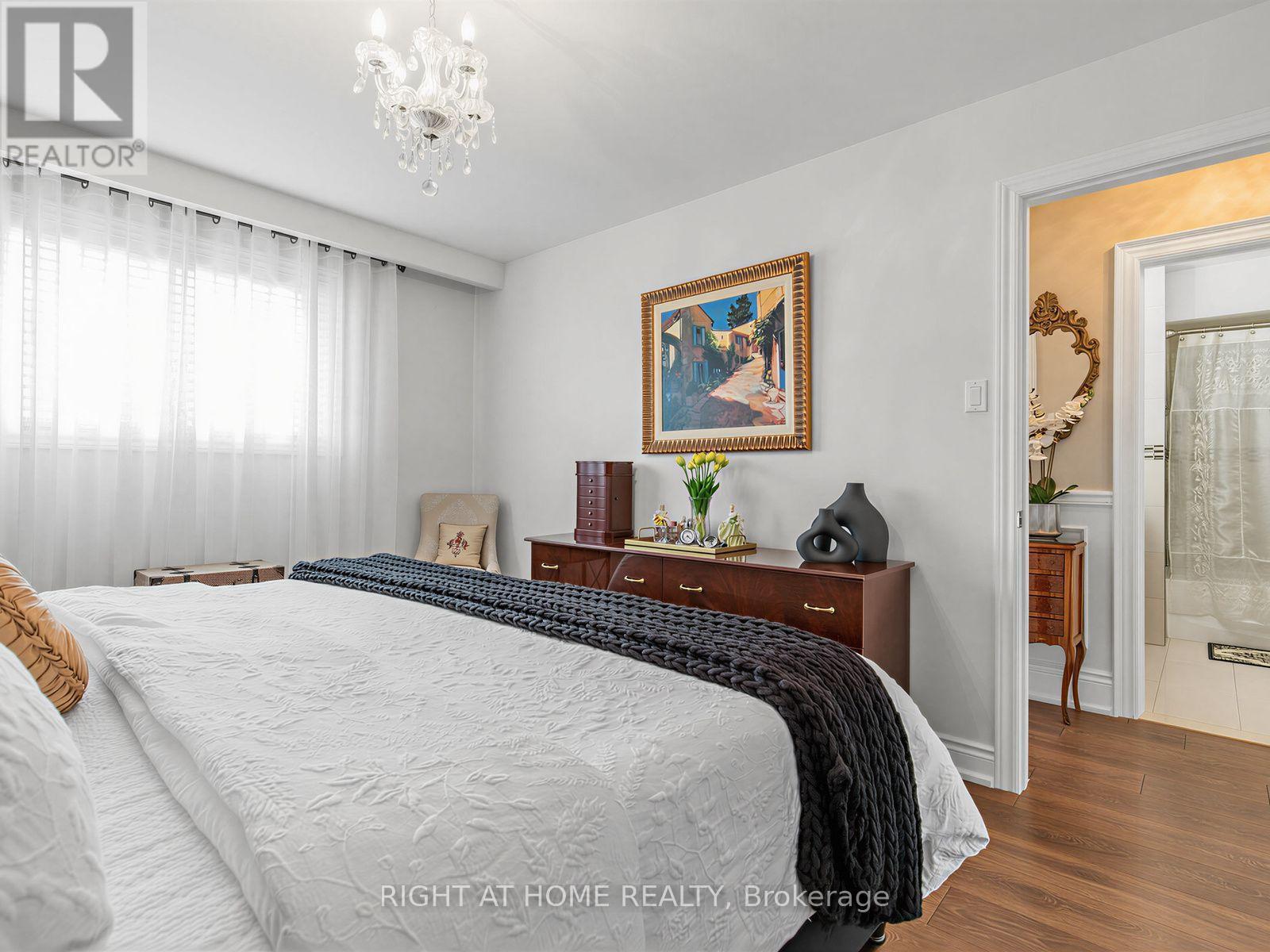 2 Grenadine Court, Toronto, ON - Indoor Photo Showing Bedroom