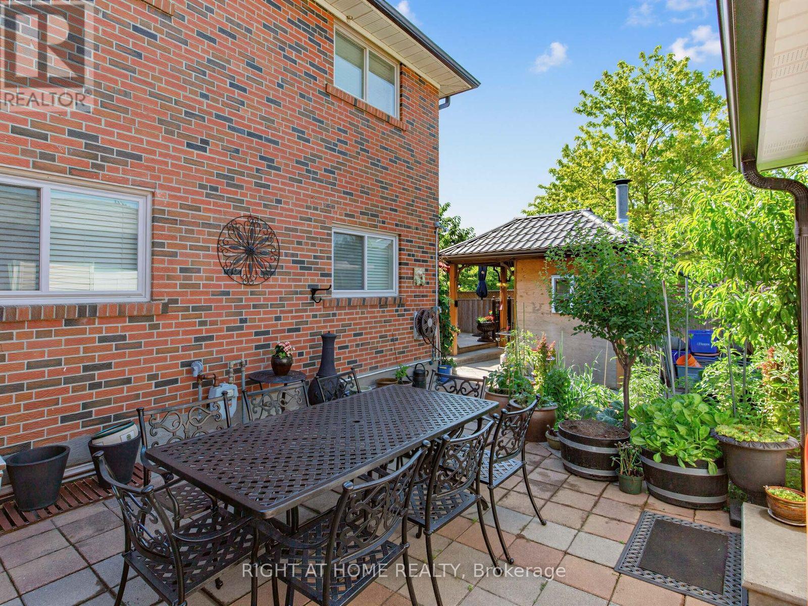 2 Grenadine Court, Toronto, ON - Outdoor With Deck Patio Veranda With Exterior