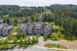#210/212-1395 Bear Mountain Pkwy Langford, BC V9B 0E1