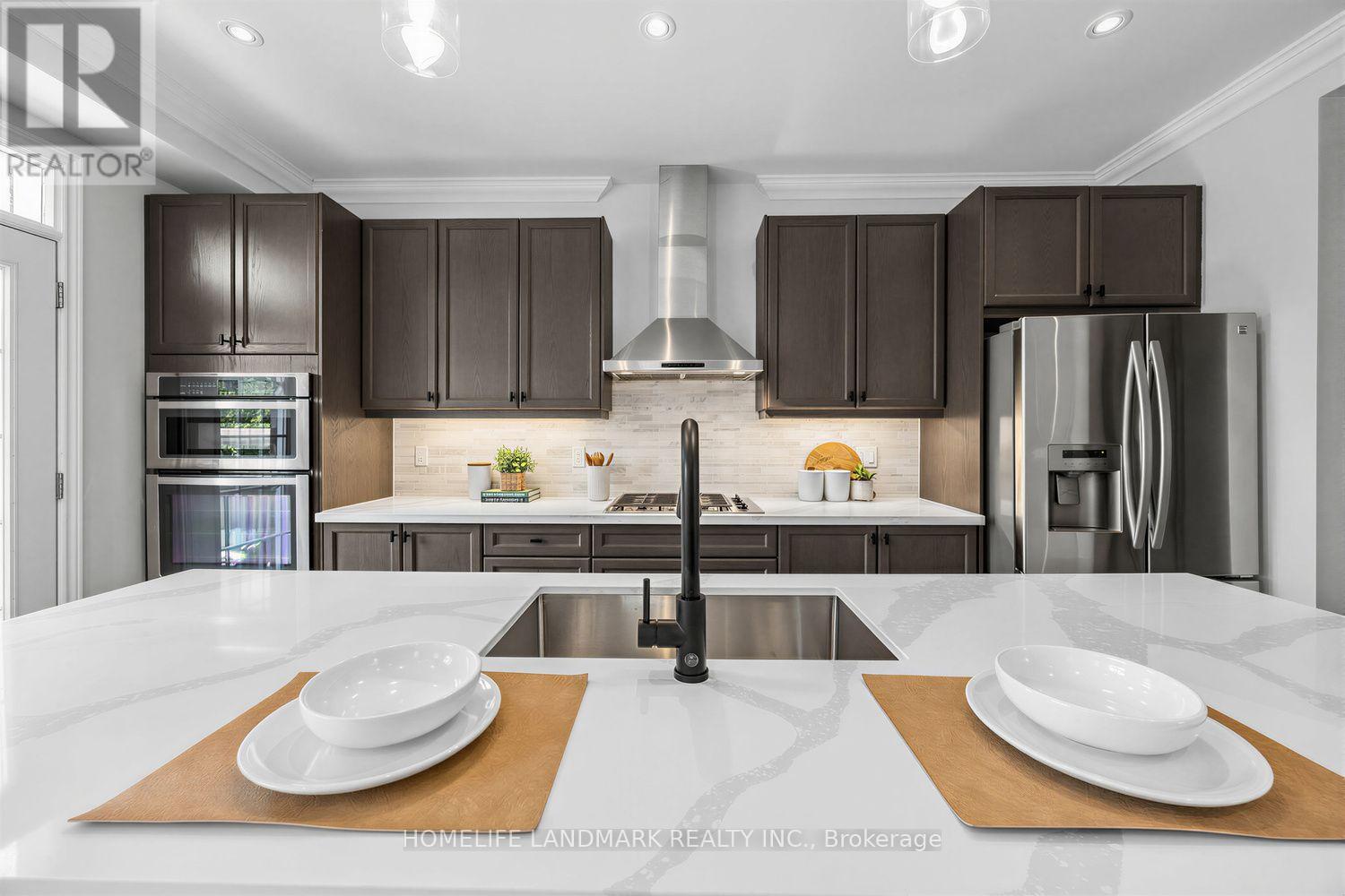 50 Keith-Wright Crescent, Ajax, ON - Indoor Photo Showing Kitchen With Stainless Steel Kitchen With Upgraded Kitchen