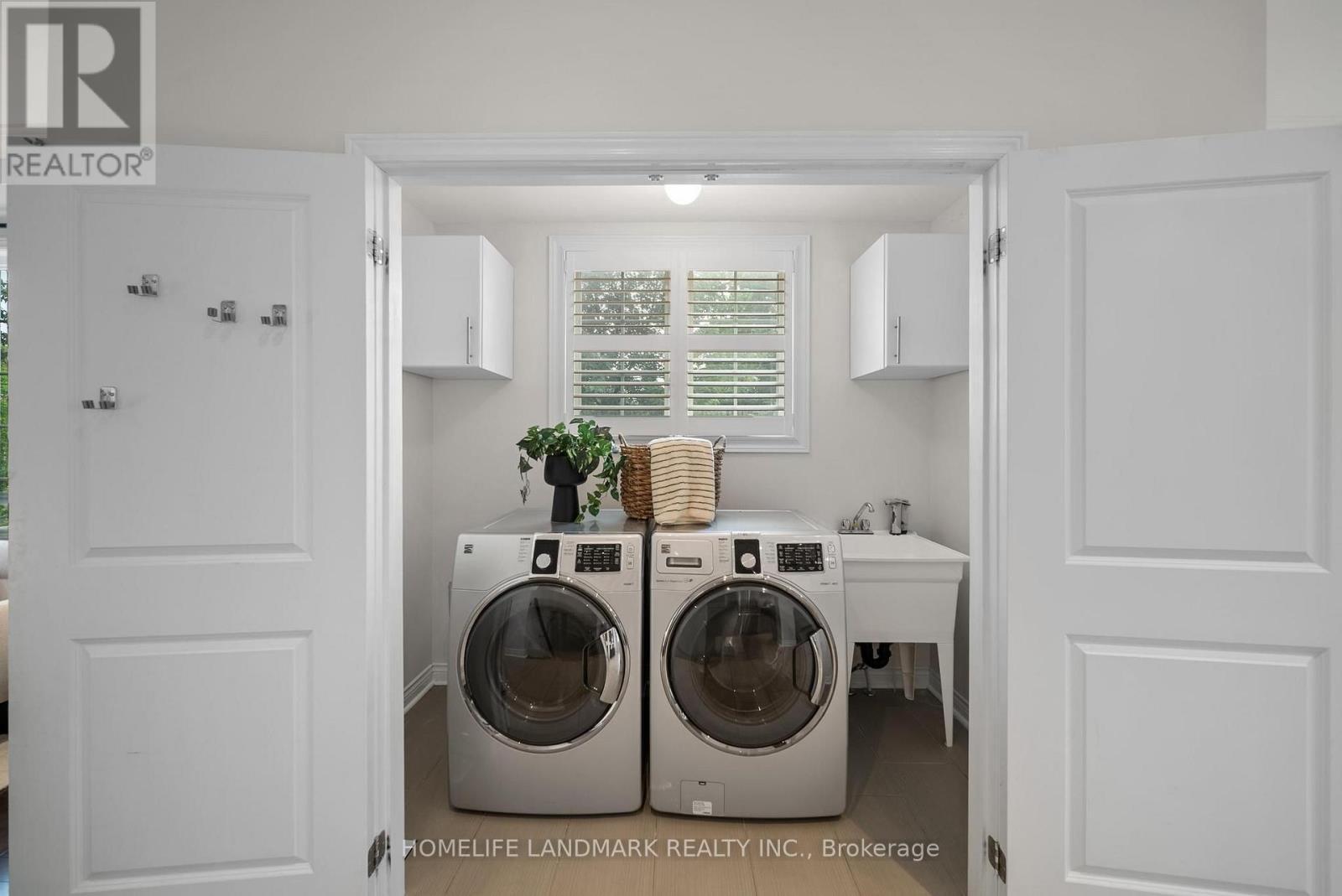 50 Keith-Wright Crescent, Ajax, ON - Indoor Photo Showing Laundry Room