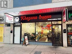 2891 DANFORTH AVENUE Toronto, ON M4C 1M1