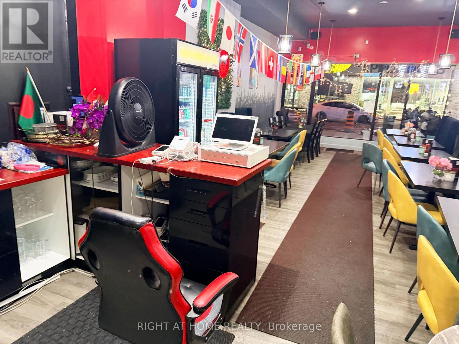 2891 Danforth Avenue, Toronto, ON