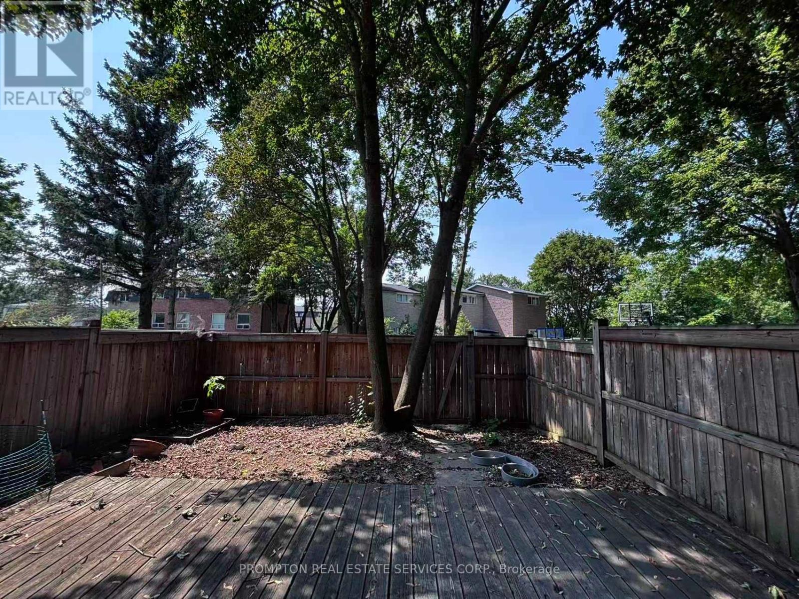 22 Poplar Crescent, Aurora, ON - Outdoor