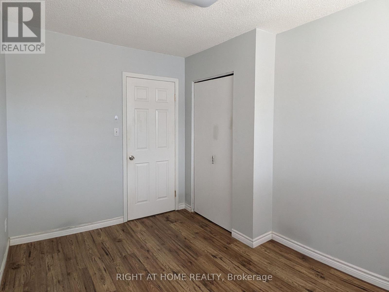 113 Southwood Drive, Kitchener, ON - Indoor Photo Showing Other Room