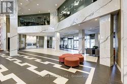 Lobby - 