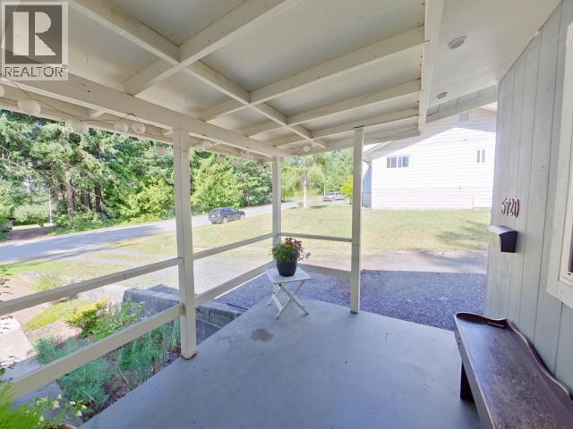 5720 Allen Ave, Powell River, BC -