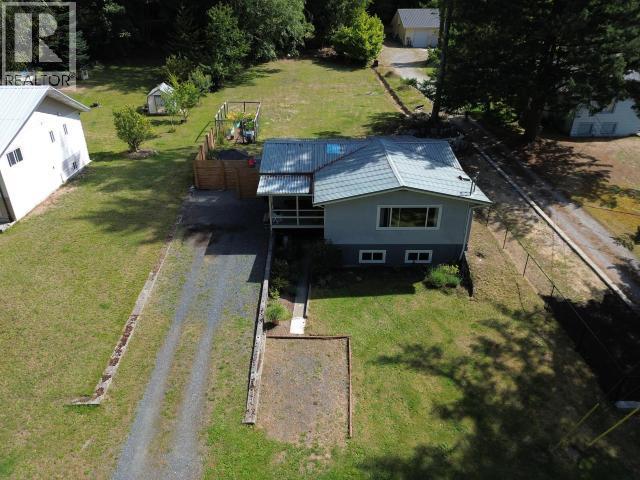 5720 Allen Ave, Powell River, BC - Outdoor