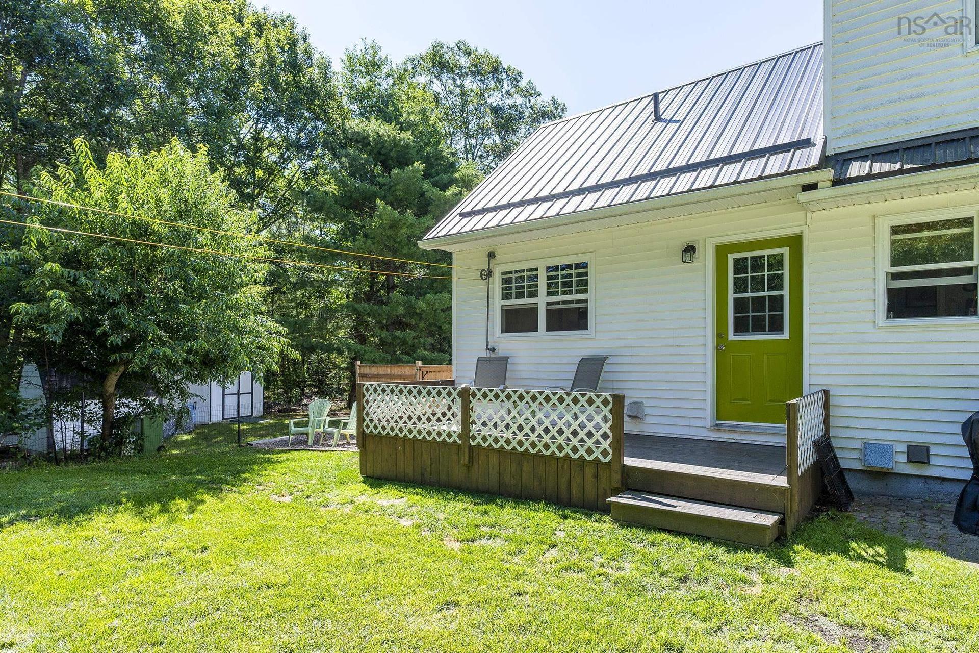 319 Birchcrest Drive, Cambridge, NS - Outdoor With Exterior
