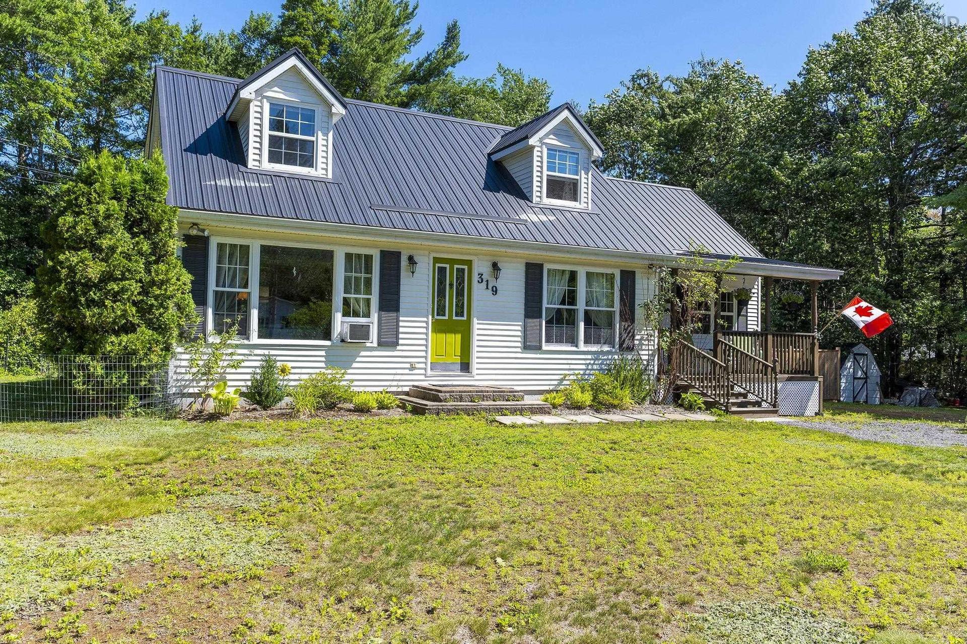 319 Birchcrest Drive, Cambridge, NS - Outdoor