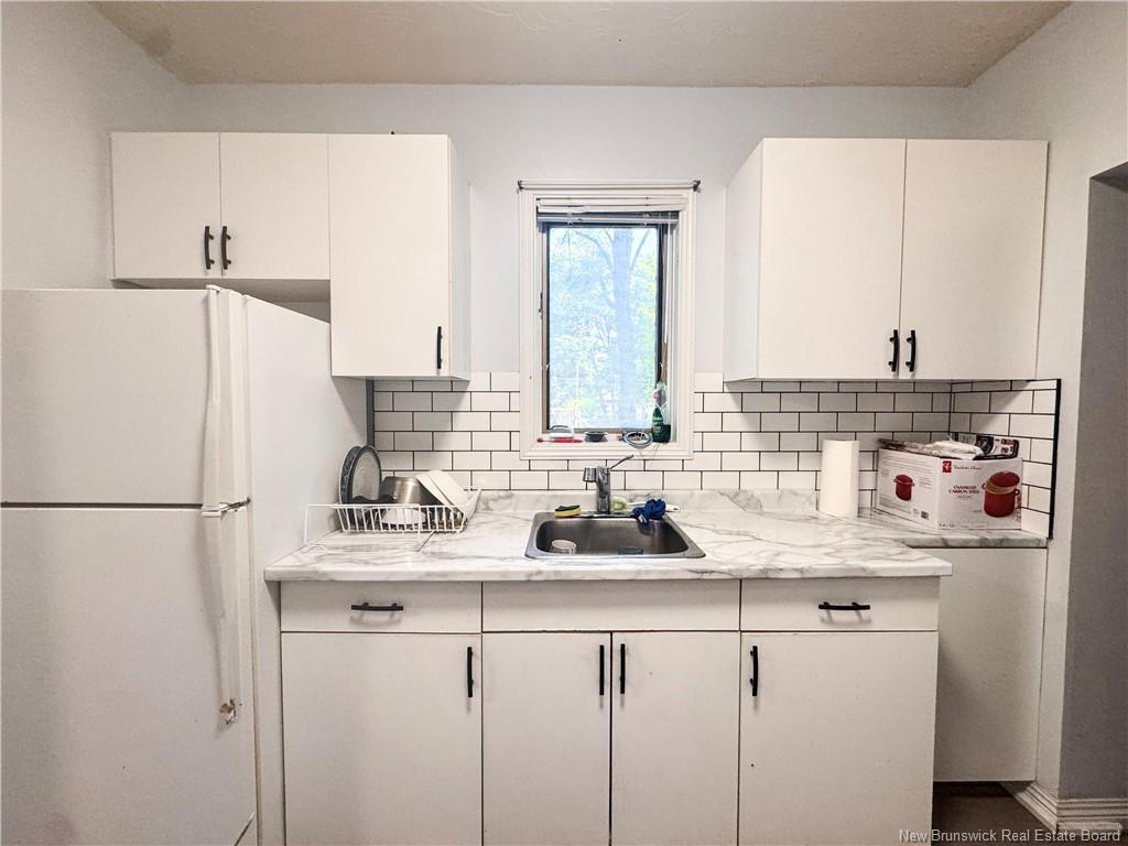 55 Portledge, Moncton, NB - Indoor Photo Showing Kitchen