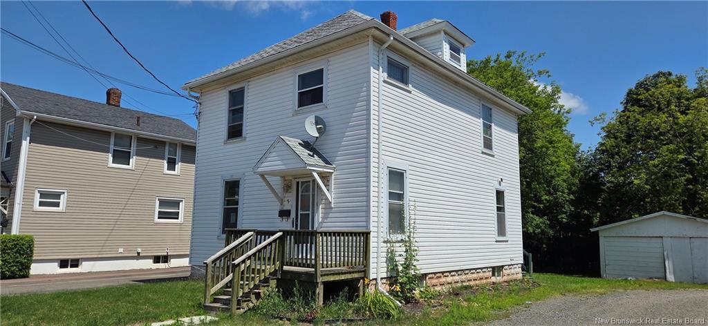 5 Maple St, Moncton, NB