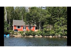 - Lake RD South Oromocto Lake, NB E5L 2R2
