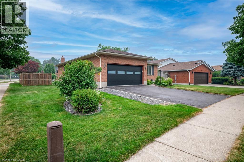 363 Twinflower Crescent, Waterloo, ON - Outdoor