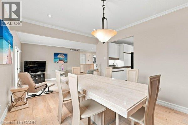 363 Twinflower Crescent, Waterloo, ON - Indoor Photo Showing Dining Room