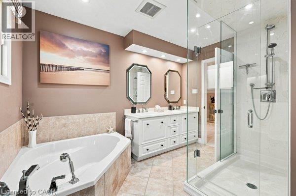 363 Twinflower Crescent, Waterloo, ON - Indoor Photo Showing Bathroom