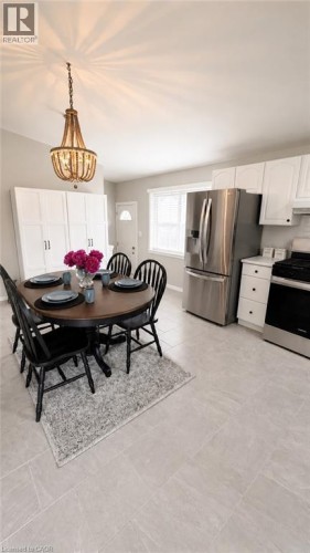 241 Thorner Drive, Hamilton, ON - Indoor
