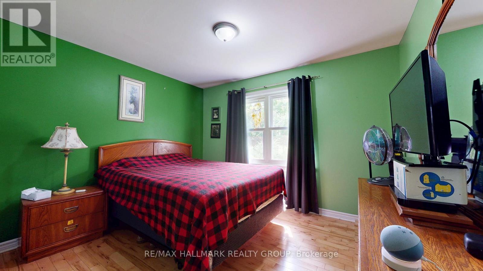 4 King Street, Cornwall, ON - Indoor Photo Showing Bedroom