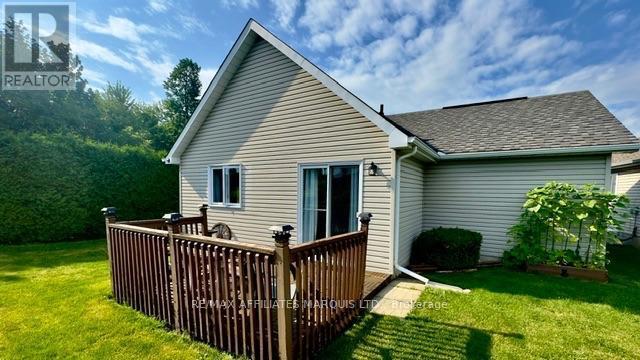 1505 Frank Court, Cornwall, ON - Outdoor