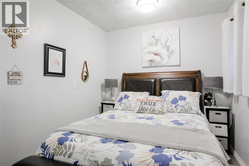 3612 King, Windsor, ON - Indoor Photo Showing Bedroom