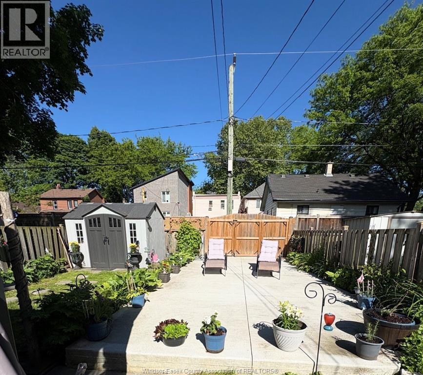 3612 King, Windsor, ON - Outdoor