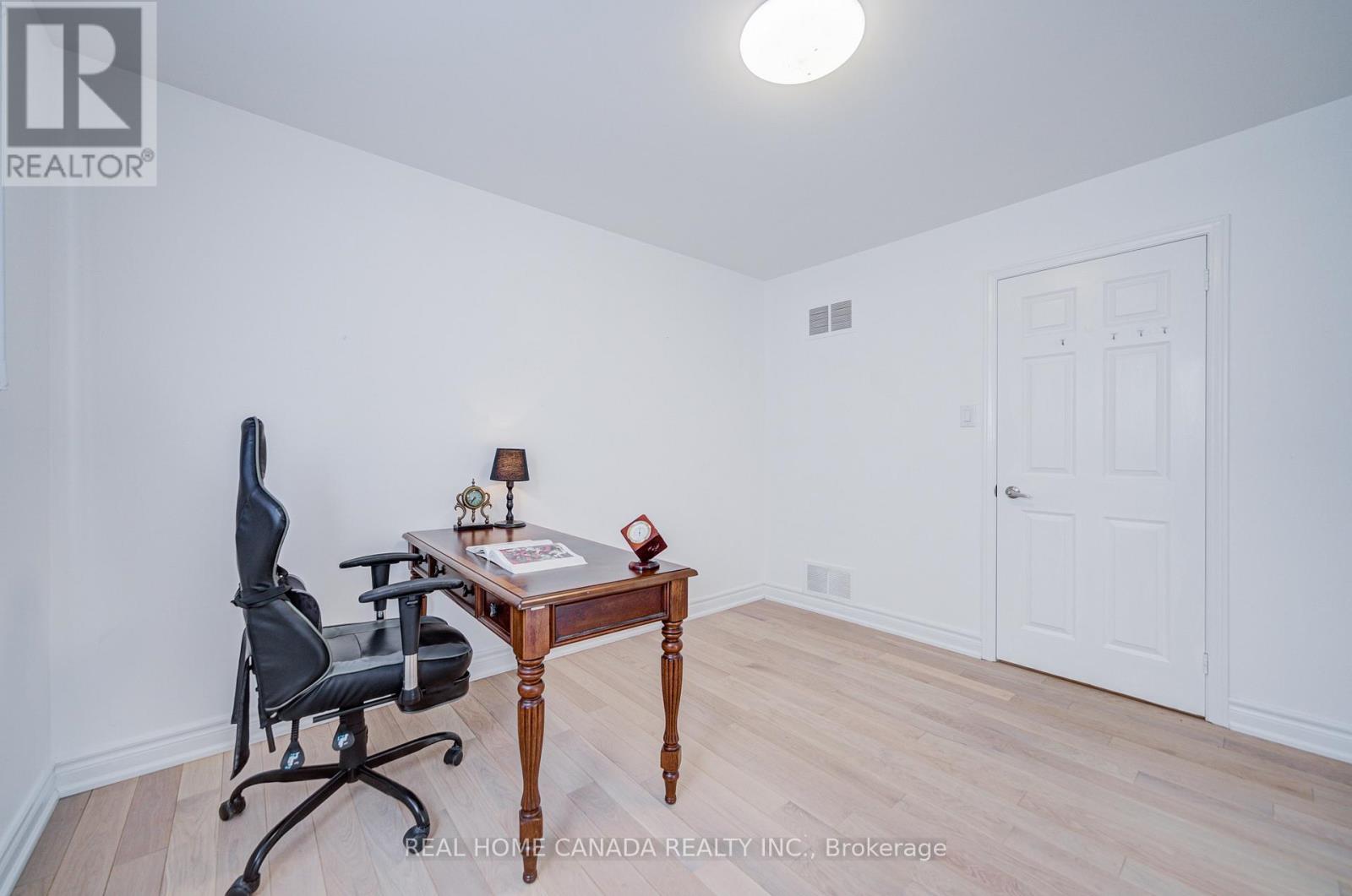 20 Saddletree Drive, Toronto, ON - Indoor Photo Showing Office