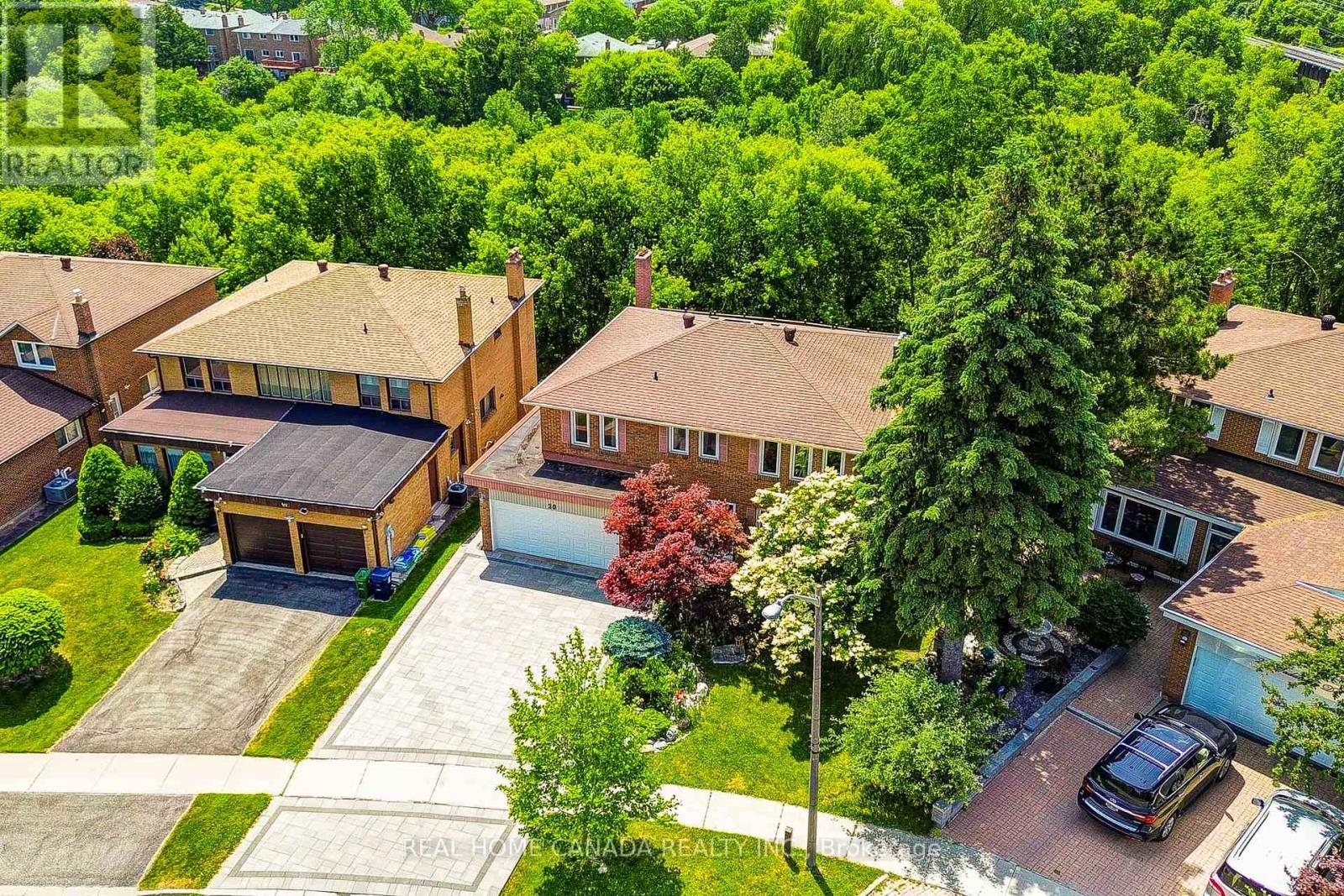 20 Saddletree Drive, Toronto, ON - Outdoor