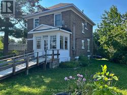 151 ROYAL STREET Gravenhurst (Muskoka (S)), ON P1P 1H5