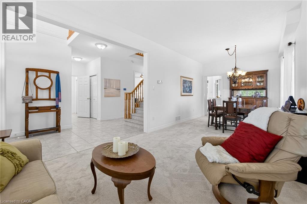 72 Beardmore Crescent, Acton, ON - Indoor Photo Showing Living Room