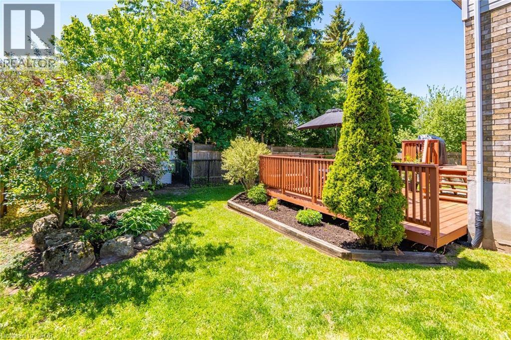 72 Beardmore Crescent, Acton, ON - Outdoor