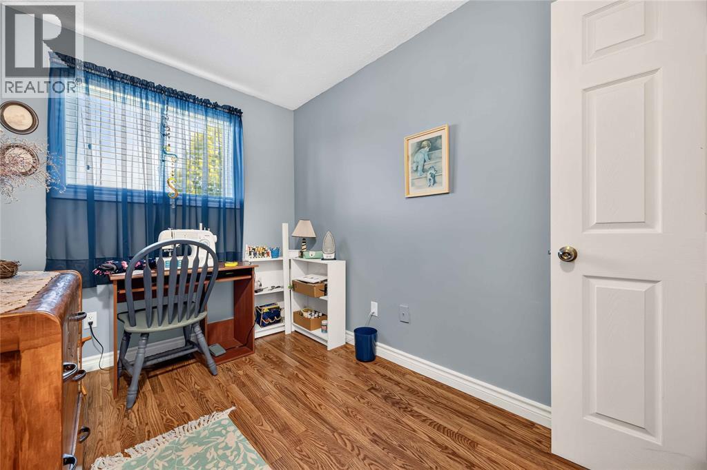 200 St. Clair Boulevard Unit# 2, St Clair, ON - Indoor Photo Showing Office
