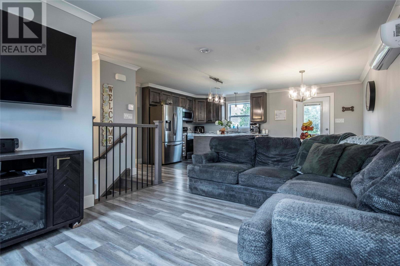 1283 Conception Bay Highway, Conception Bay South, NL - Indoor Photo Showing Living Room